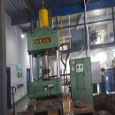 []出售做砂轮用的电炉和液压机各一台