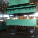 []出售2007年湖州单动薄板液压机YF-800吨