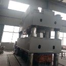 []南通同力1500吨四柱液压机